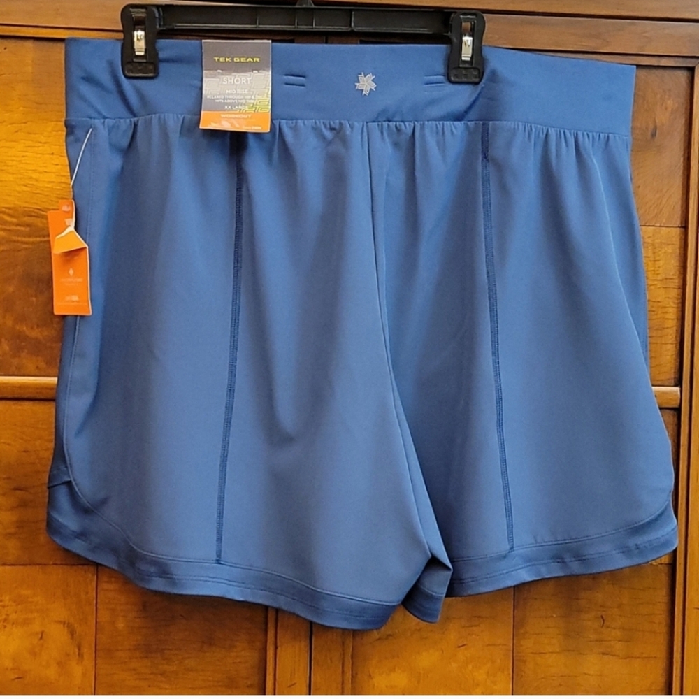TEK GEAR MID RISE BLUE SHORT SIZE XXL